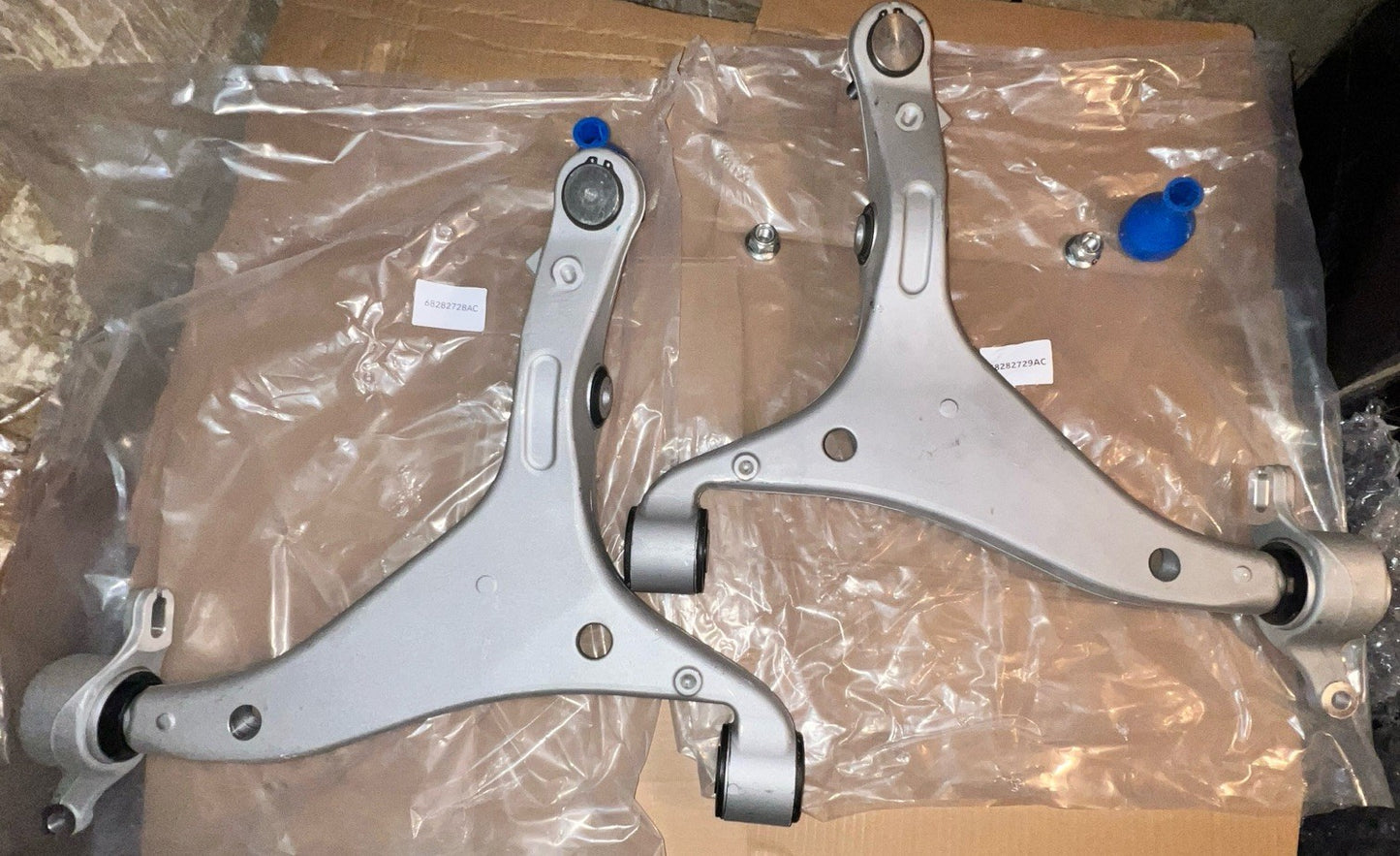 2XFOR JEEP GRAND CHEROKEE WK2 2010- FRONT LOWER SUSPENSION WISHBONE CONTROL ARMS