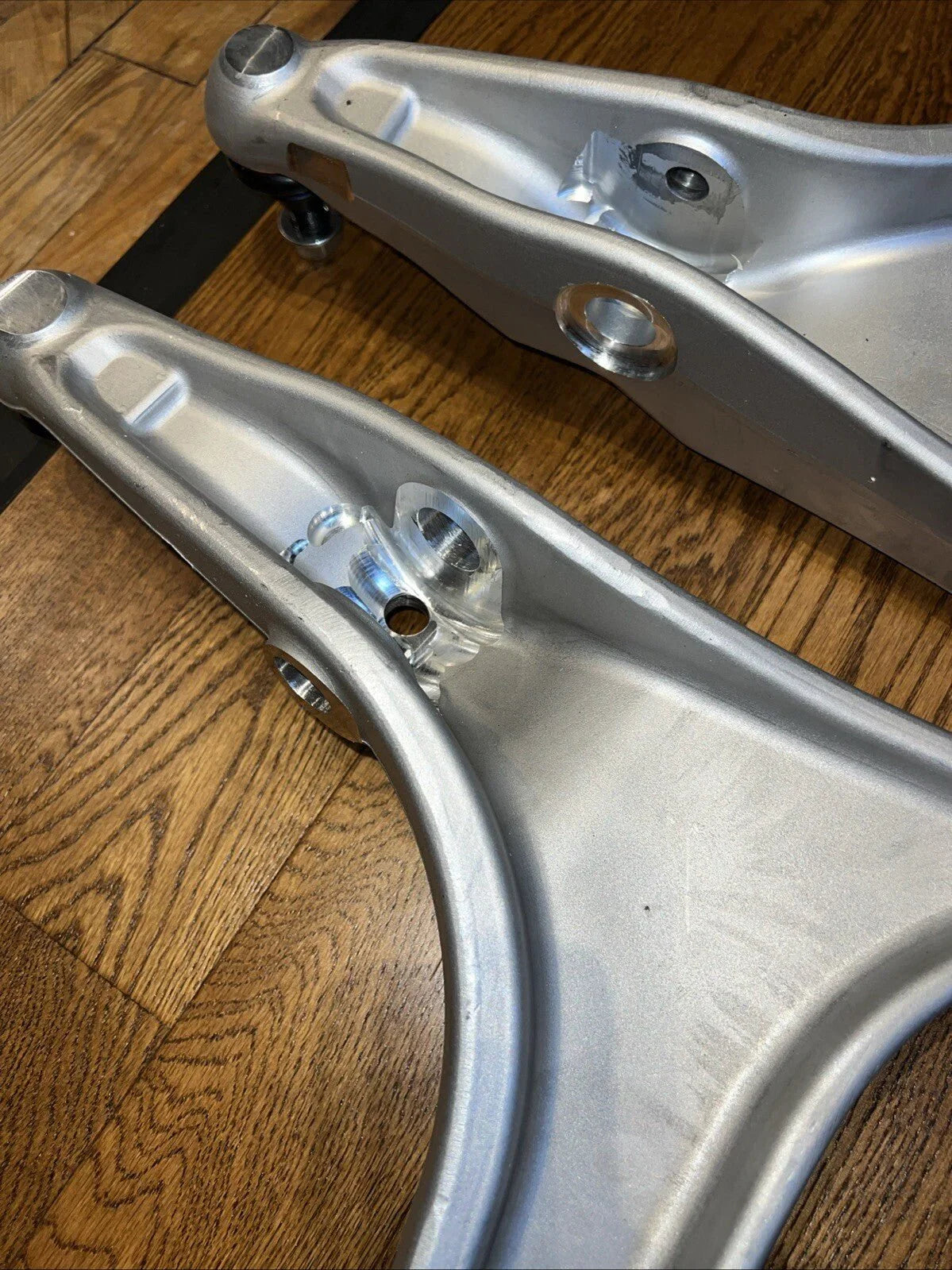 FRONT Suspension Arm set for Maserati - Quattroporte - Ghibli M157 - Auto Parts Store
