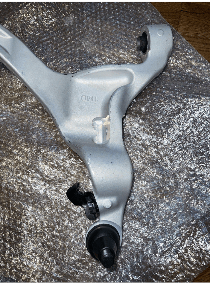 FRONT LOWER SUSPENSION CONTROL ARM FOR INFINITI Q70 LEFT AND RIGHT 2014-2019 - Part333 Auto Parts UK