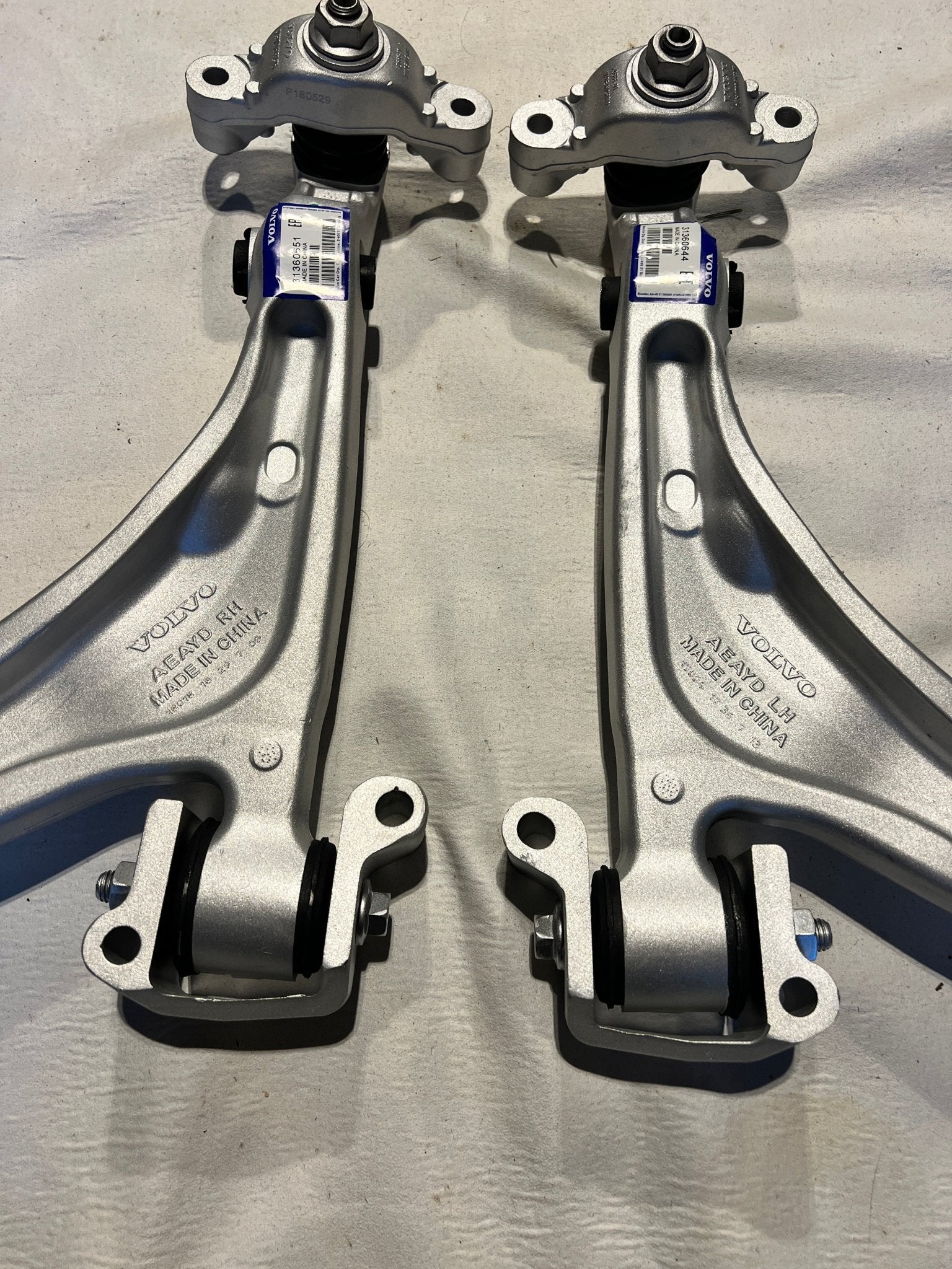 Original Front Lower Left Right Control Arms Fit Volvo XC90 XC60 2016 - 31360644, 31360651 - Part333 Auto Parts UK